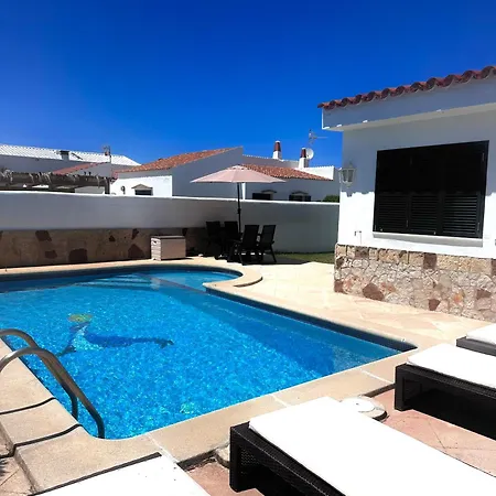 Con Piscinas Privadas Junto Al Mar *