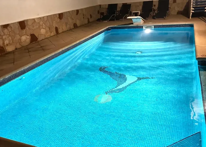 Con Piscinas Privadas Junto Al Mar * Cala en Bosch