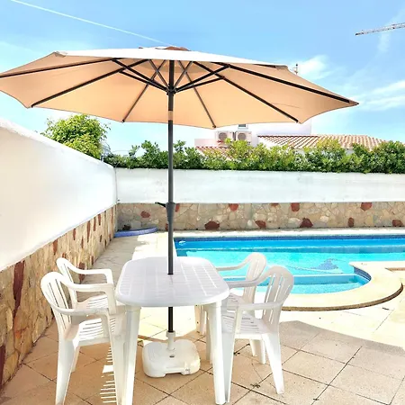 別荘 Con Piscinas Privadas Junto Al Mar カラン・ボッシュ