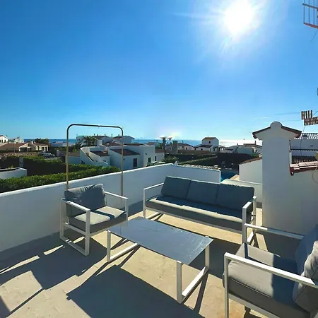 Prázdninový dům Con Piscinas Privadas Junto Al Mar *